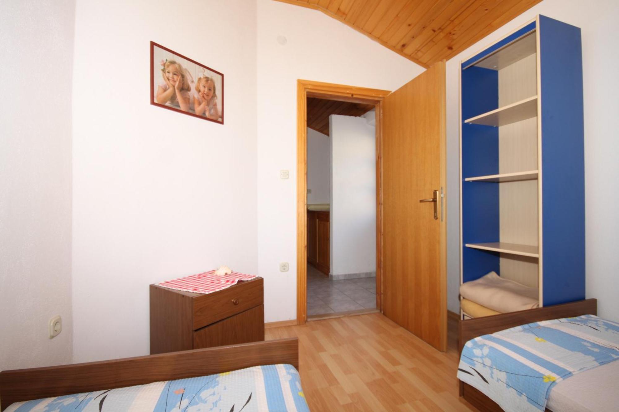 Apartments With A Parking Space Ivan Dolac, Hvar - 8797 الغرفة الصورة